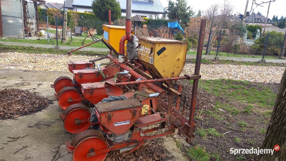 Siewnik do kukurydzy 4 rzedowy Rolnictwo Gołkowice