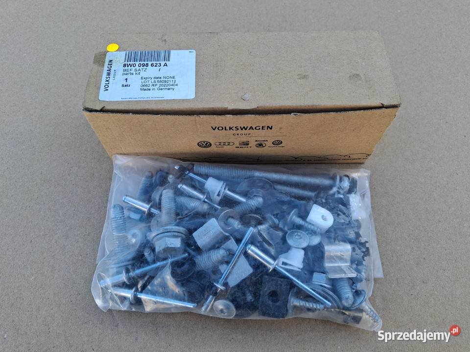 AUDI A4 B9 ZESTAW MONTAŻOWY ZDERZAKA PRZÓD NOWY osobowe Bieleń