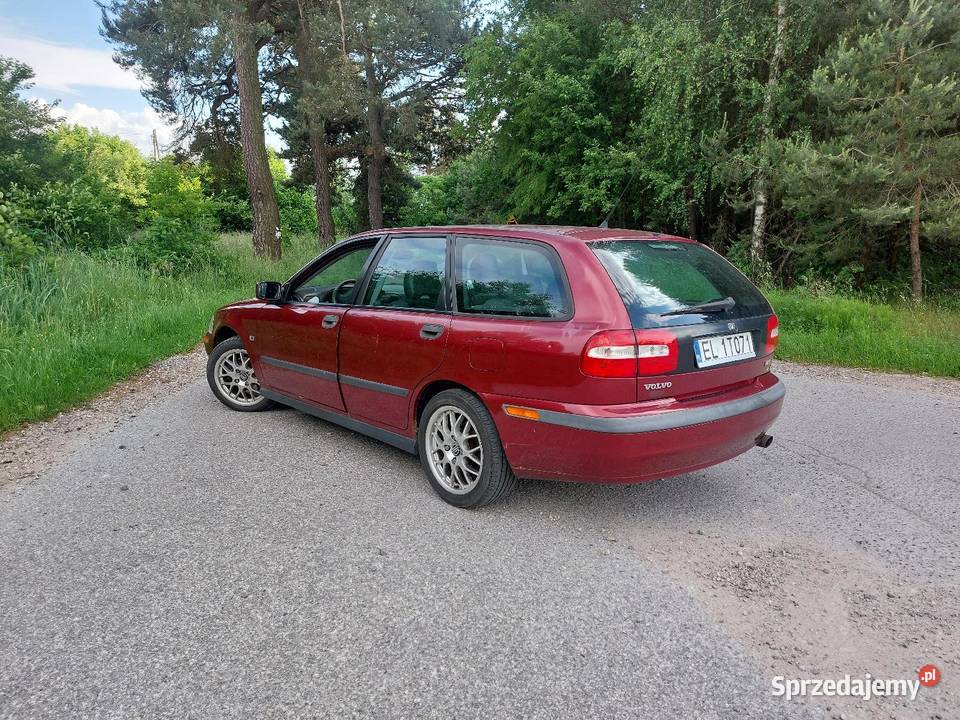 Volvo v40 2003r 18b łódzkie Kamieńsk