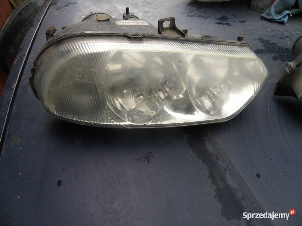 Lampa przednia przód reflektor Alfa Romeo 156 Kraków