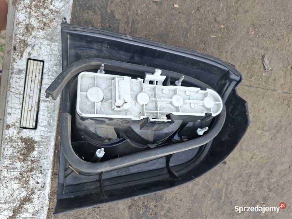 Lampa Prawa Tył Audi A4 B5 Wisznice