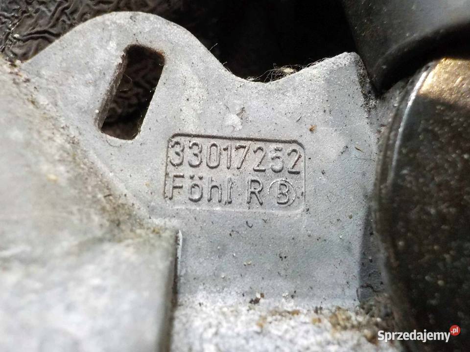 BMW E83 X3 zapinka pasa prawa przod z napinaczem mazowieckie Suków sprzedam