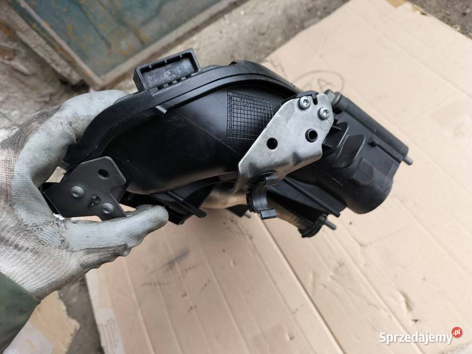 BMW 1 E87 7810742 KOLEKTOR SSĄCY lubelskie Kamień-Kolonia