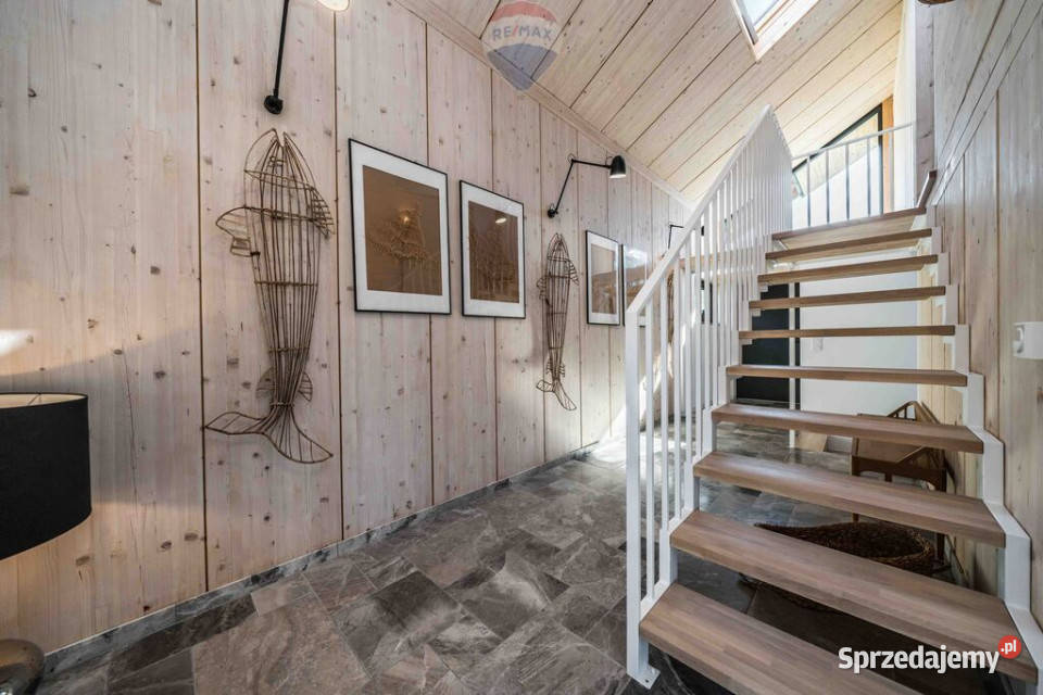 Unikalna architektura samym jeziorem sprzedam