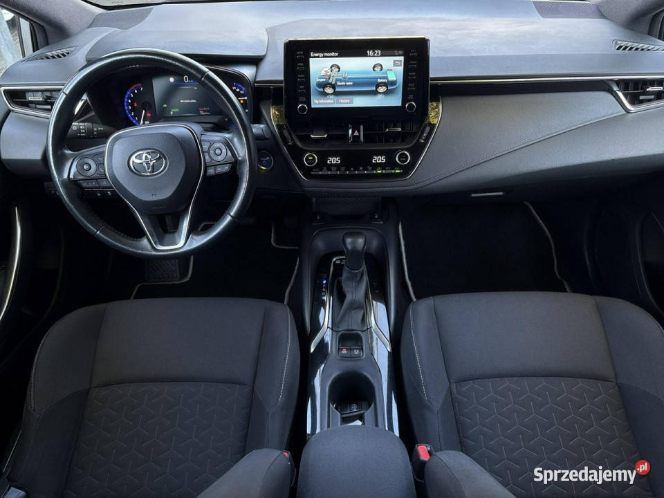 Toyota Corolla 18 Hybrid COMFORT TECH salon pełny VAT Warszawa