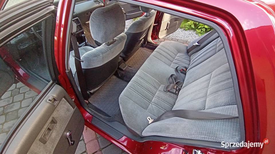 Honda Civic Sedan ED3 kompletnej odbudowie 90KM Zawada