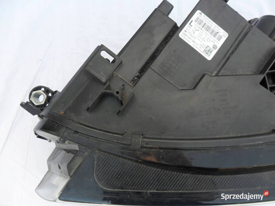 REFLEKTOR PRZÓD STRONA LEWA VOLKSWAGEN TIGUAN Lampy przednie Nowy Tomyśl