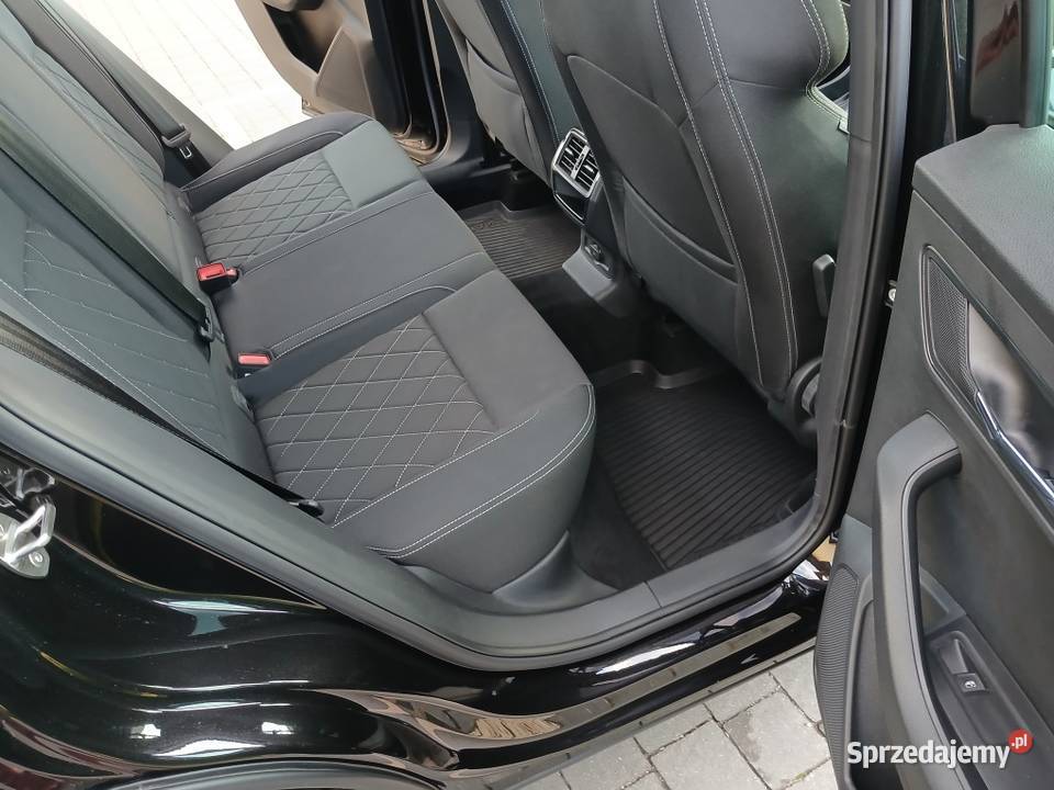 KODA KAROQ SPORTLINE 15 TSI 150 na gwarancji do nieuszkodzony sprzedam