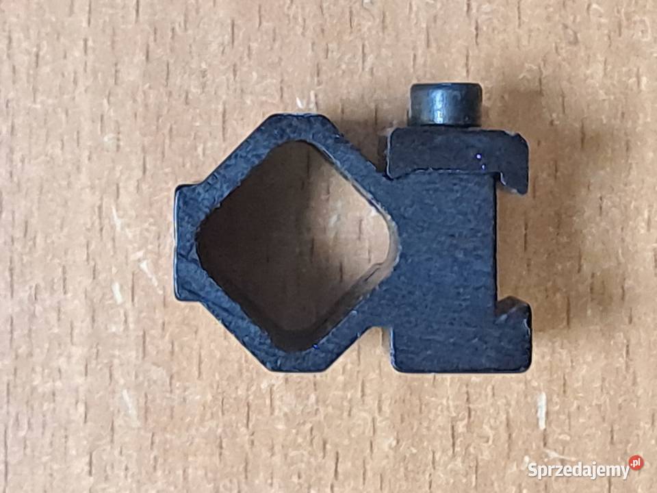 Wielofunkcyjny uchwyt do mocowania latarki na Łódź