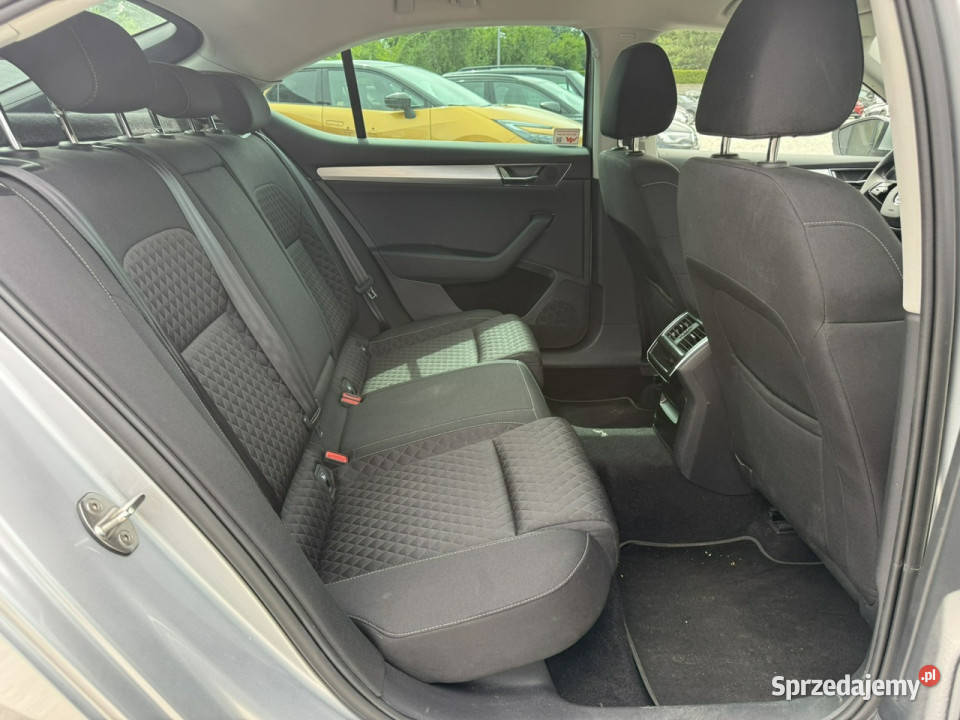 koda Superb 20 TDI 150 Ambition 2023 Salon gniazdo USB dolnośląskie Wrocław