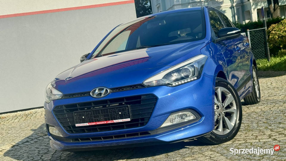Hyundai i20 125 Benzyna 85 z Niemiec wersja serwisowany w ASO i20 Strzegom