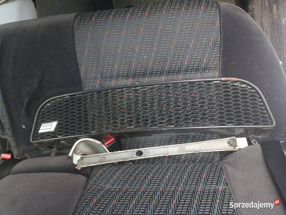 Opel omega b części Pozostałe łódzkie Tomaszów Mazowiecki