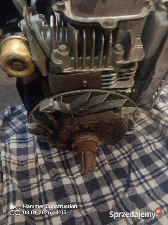 Sprzedam silnik do traktora na grubym wałku 65 wielkopolskie Włodzimierz