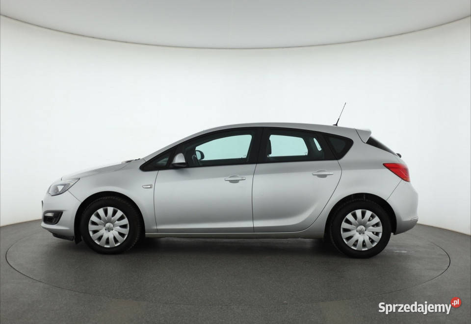 Opel Astra 16 16V srebrny sprzedam