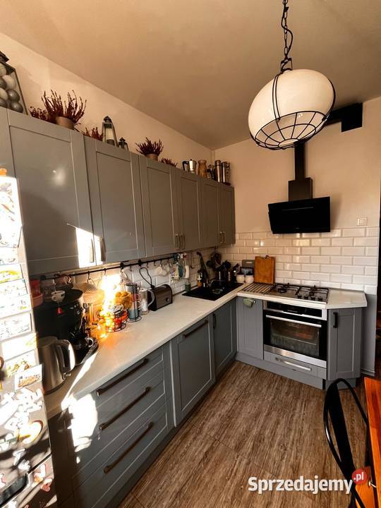 Mieszkanie w porządanej dzielnicy Wałbrzych Liczba pokoi 3