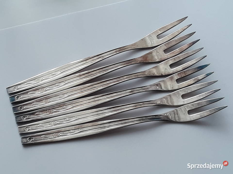 Posrebrzane widelce serwingowe do serwowania