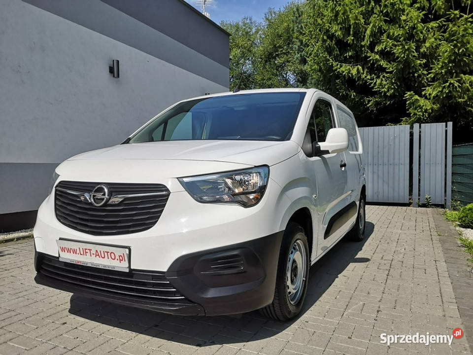 Opel Combo 15TDCI 102 Klima Tempomat Sensory czujnik deszczu