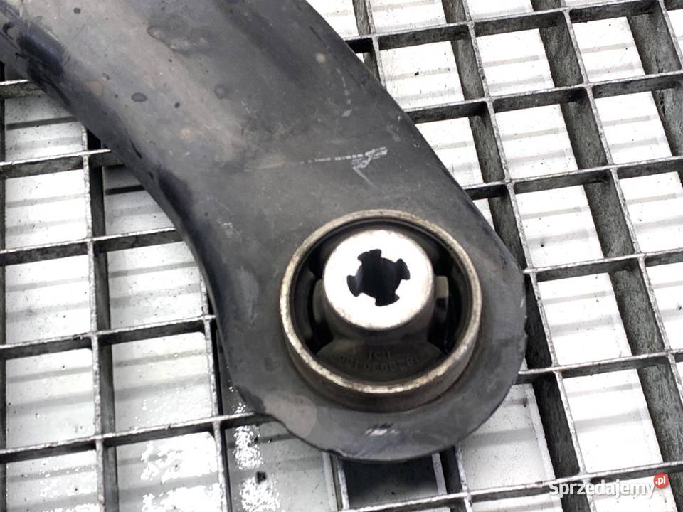 WAHACZ PRAWY PRZÓD OPEL CORSA F Hatchback