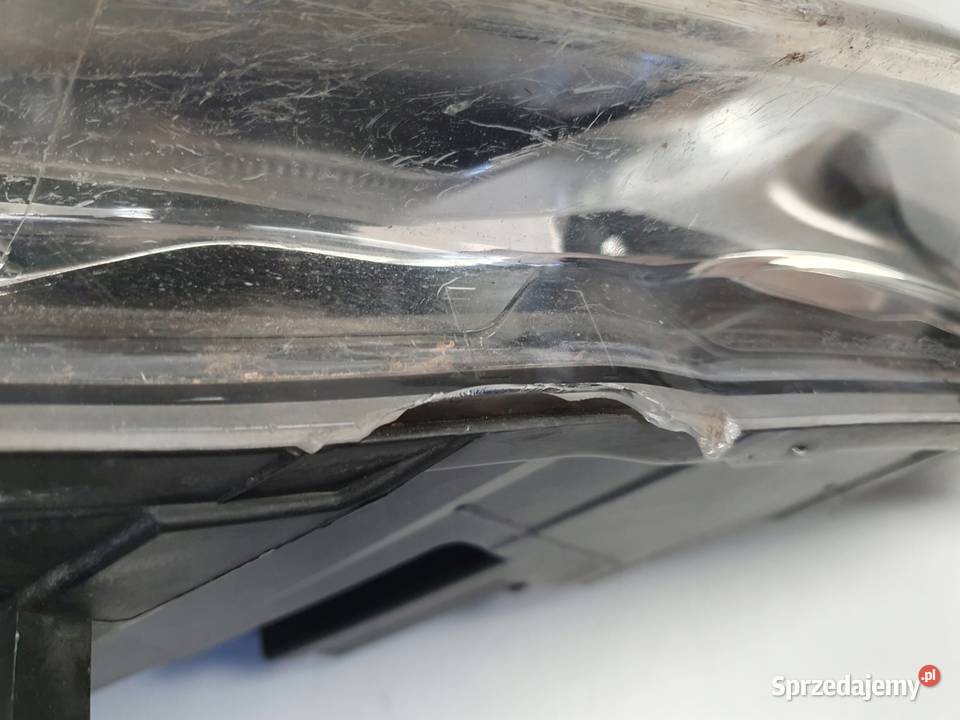 LAMPA PRAWA Opel Astra J IV 0912r PRZEDNIA prawy Rudka