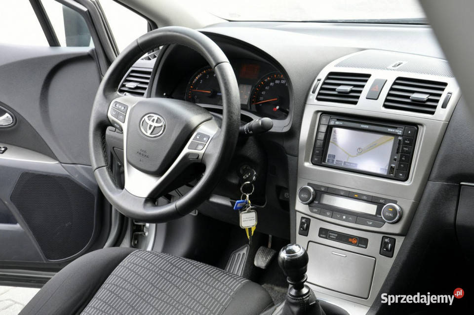 Toyota Avensis Toyota Avensis 18VVTi 147 mazowieckie