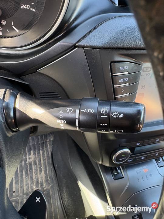 Sprzedam Toyota avensis pomorskie Bolszewo