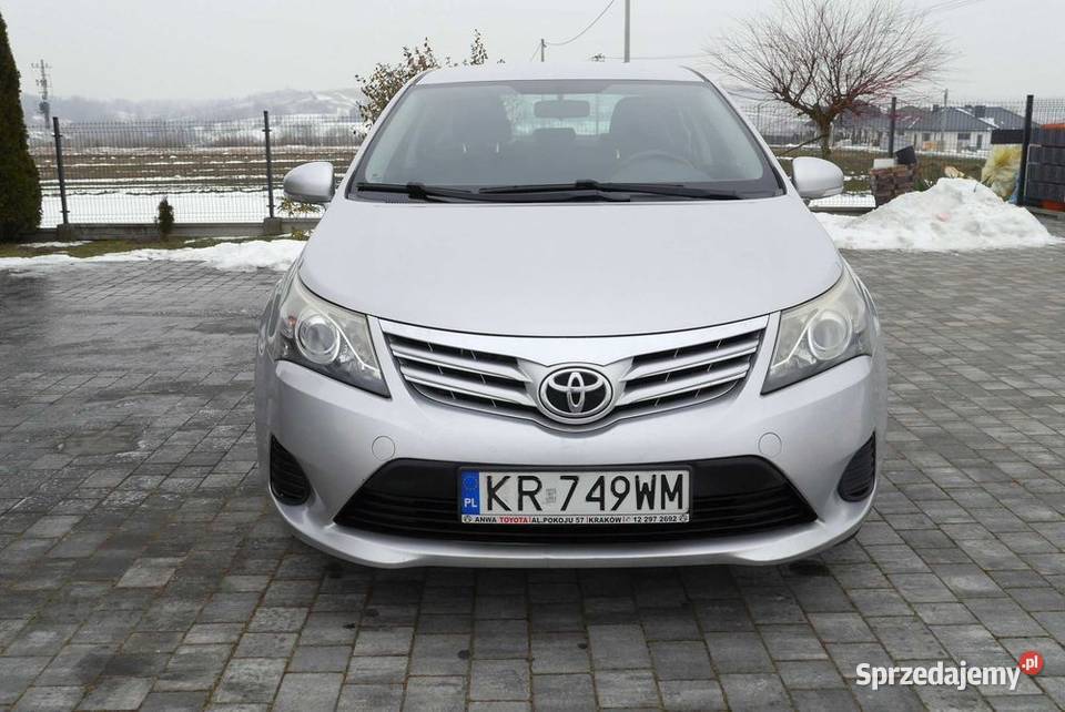 Avensis 2012 Kupiony w Polsce II właściciel benzyna Toyota Słomniki