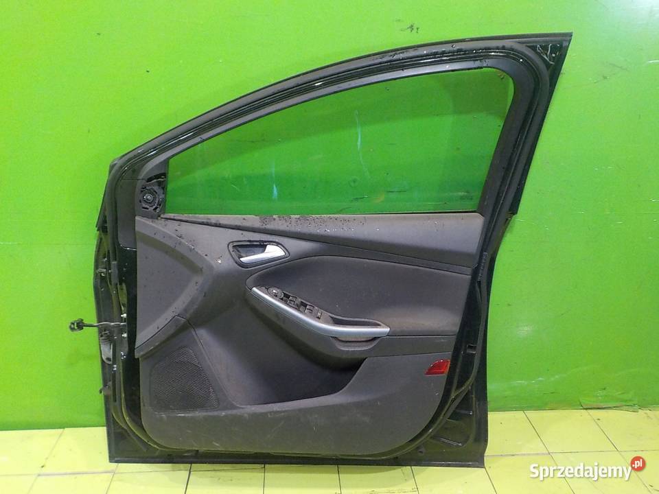 FORD FORD FOCUS MK3 11r HB 5D drzwi prawe przod Suków