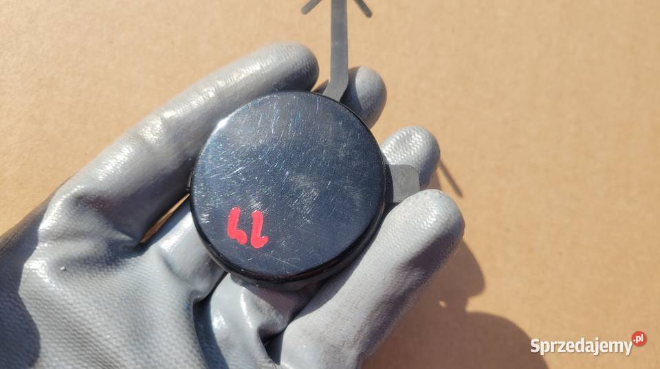 Citroen DS3 ZAŚLEPKA HAKA ZDERZAKA PRZOD Ruda Śląska