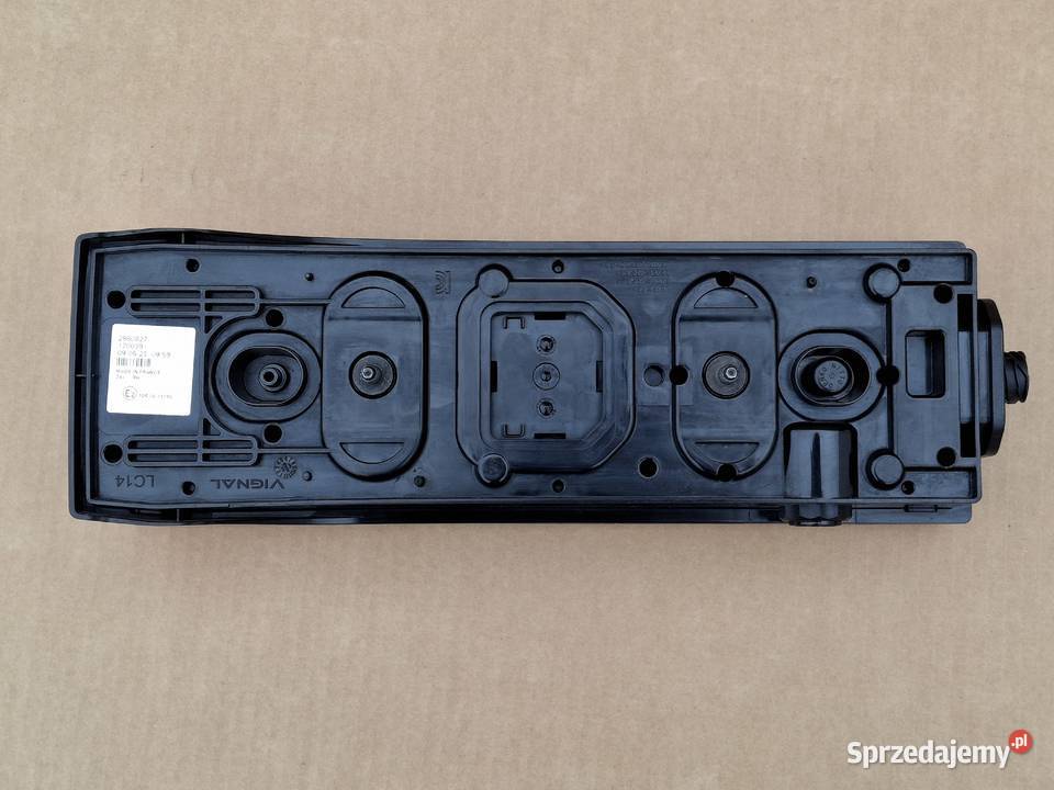 SCANIA R S P G NGS LAMPA PRAWY TYŁ PRAWA TYLNA Bieleń