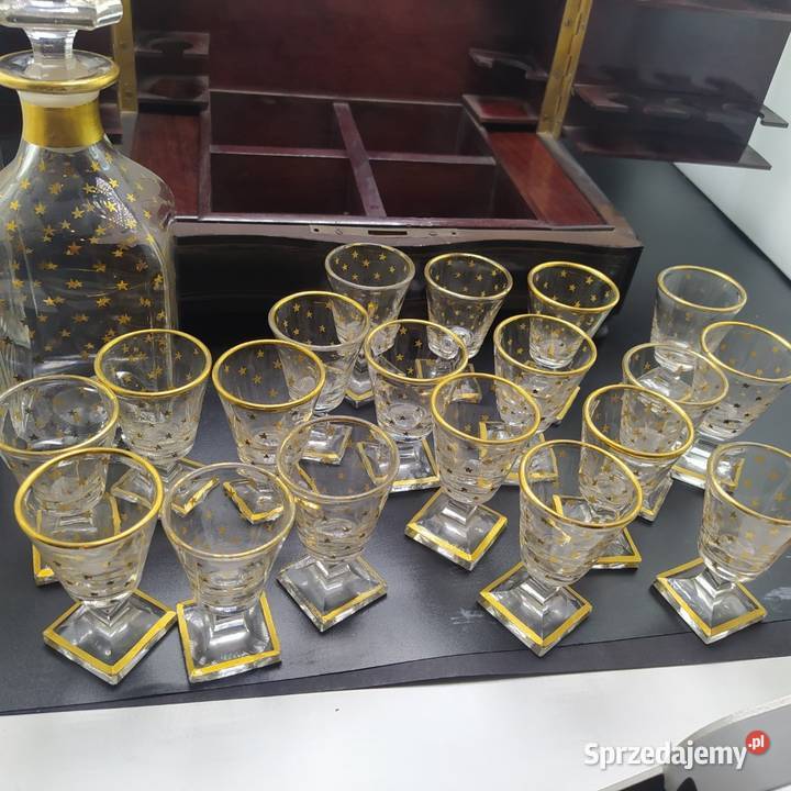 4 Karafki krysztalowe sprzedam