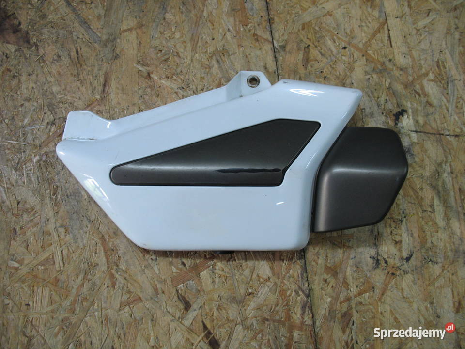 Moto Guzzi Breva 750 boczek prawy owiewka Motoryzacja Cielimowo