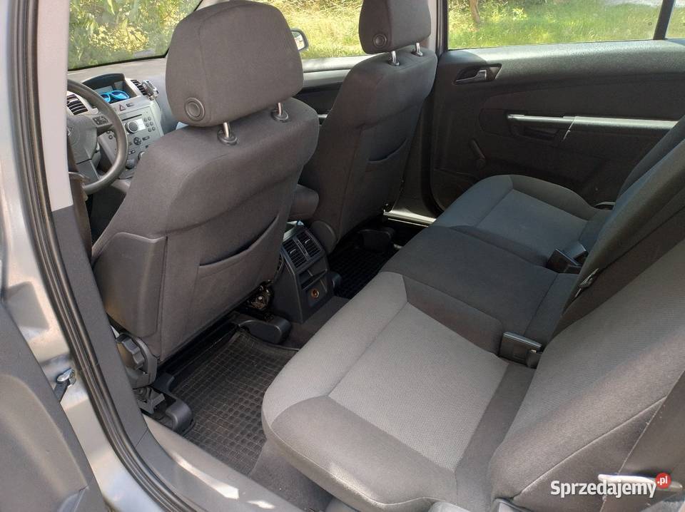 Opel Zafira B 16 benzyna 5500 zl bez negocjacji świętokrzyskie Ostrowiec Świętokrzyski