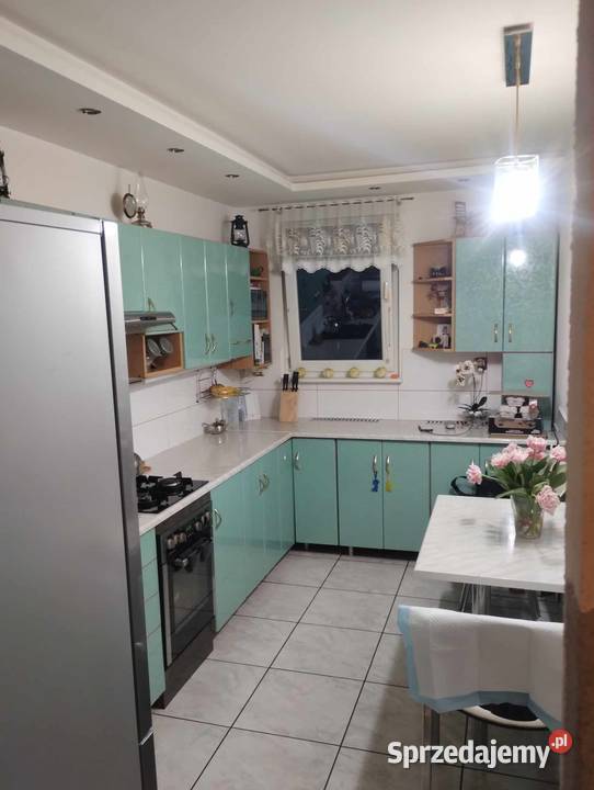 Sprzedam mieszkanie 3 pokoje 4 piętro winda 68 6750zł/m2 łódzkie Łódź sprzedam