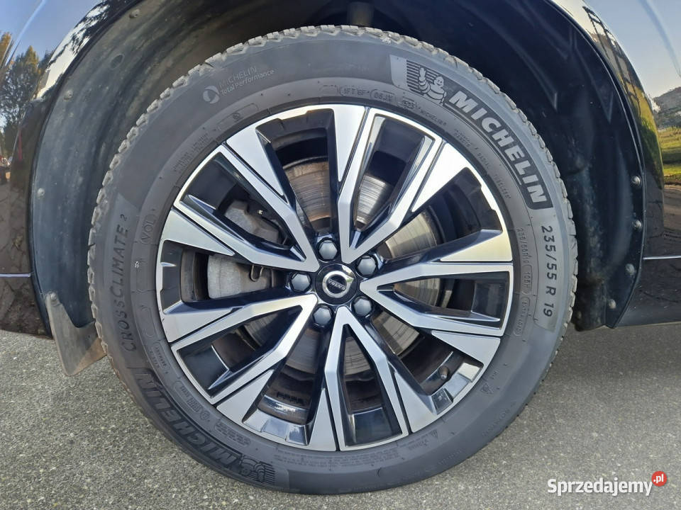 Volvo XC 60 B4 D Plus Dark Z Polskiego Salonu światła LED XC 60 Warszawa sprzedam