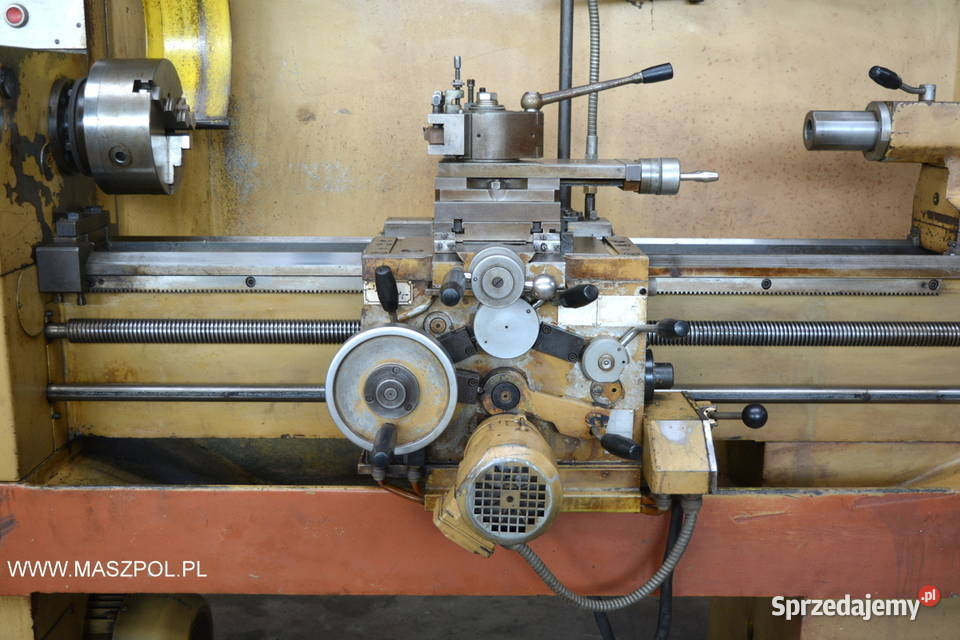 Tokarka uniwersalna TUM 35 D1 x 1000 FAMOT Produkcja Głowno