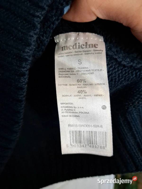 Granatowy sweter Medicine S styl i wygoda pomorskie Trąbki Wielkie