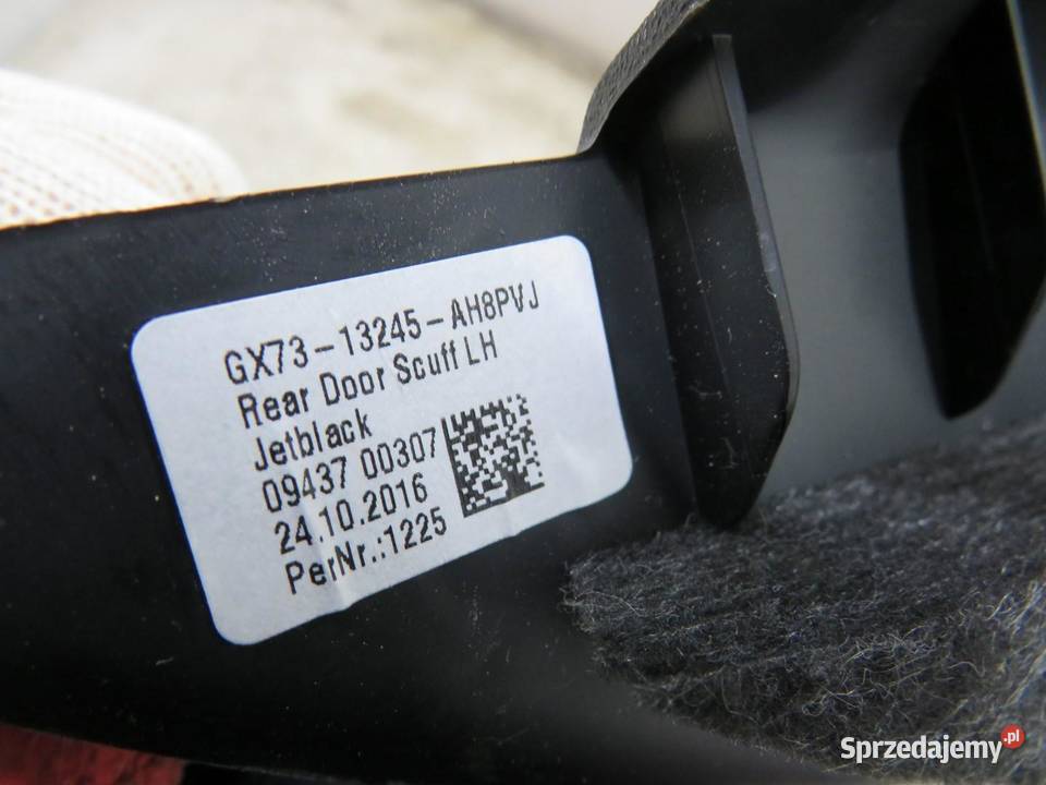 OSŁONA PROGU LEWA JAGUAR XE GX7313245AH