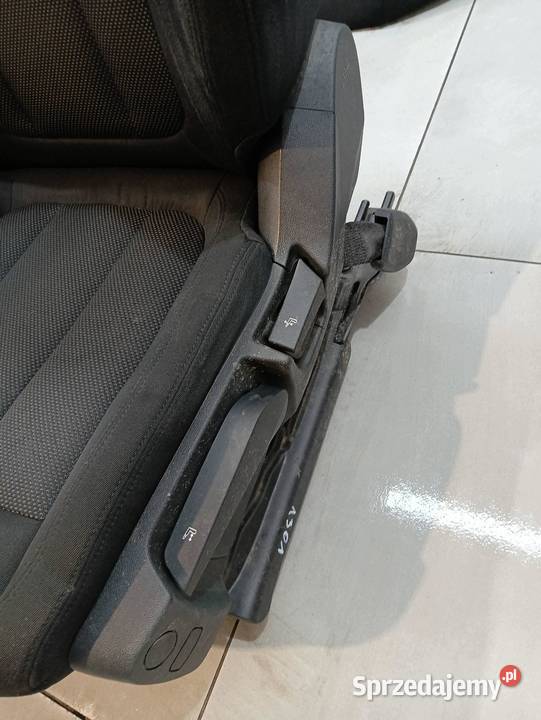 FOTELE KANAPA BOCZKI KOMBI KOMPLET Bmw Seria 3