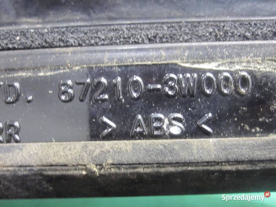KIA SPORTAGE III 12r spoiler listwa klapy tył osobowe sprzedam