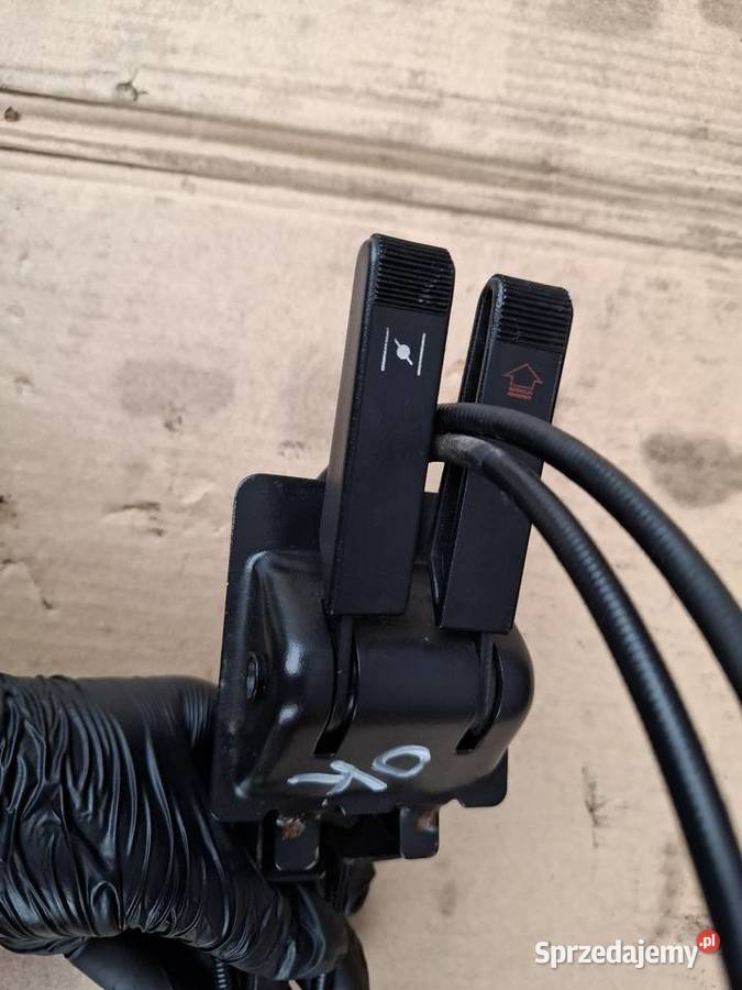 Widełki ssania z czujnikiem Fiat 126p Maluch sprzedam