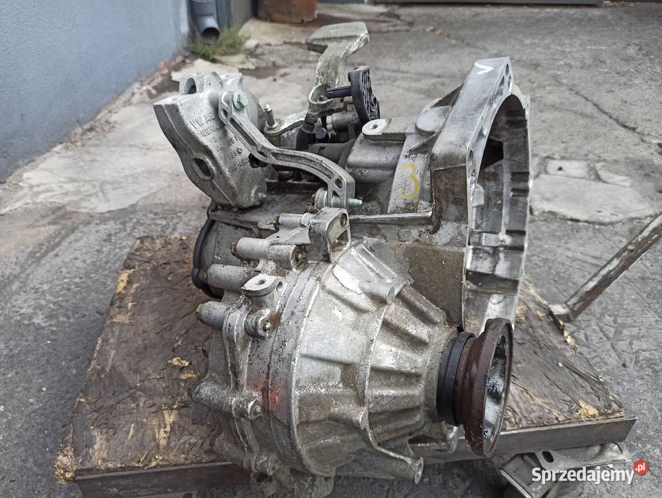 Skrzynia Biegów VW TOURAN GOLF 19 TDI
