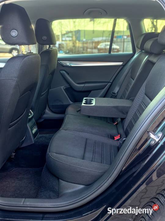 Skoda Octavia Kombi 20 TDI 150 DSG LED Grzane Warszawa sprzedam