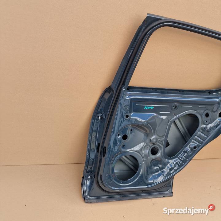 SEAT CUPRA FORMENTOR DRZWI PRAWY TYŁ TYLNE lubuskie Bieleń