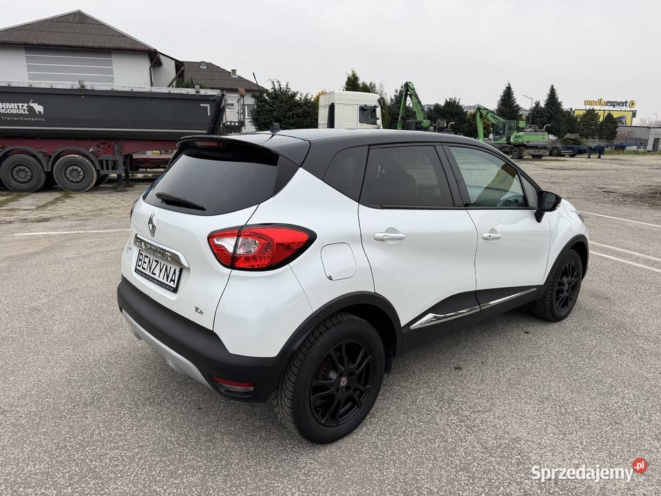Renault Captur 12 BENZYNA Nawigacja Kamera Ledy nieuszkodzony Konin sprzedam