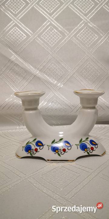 świecznik i serwietnik w pałuckich wzorach z Bydgoszcz