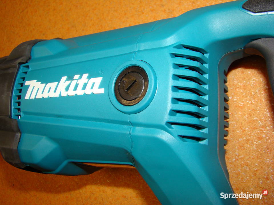 Piła szablasta MAKITA 1200 W JR 3051 TK Ref JR śląskie