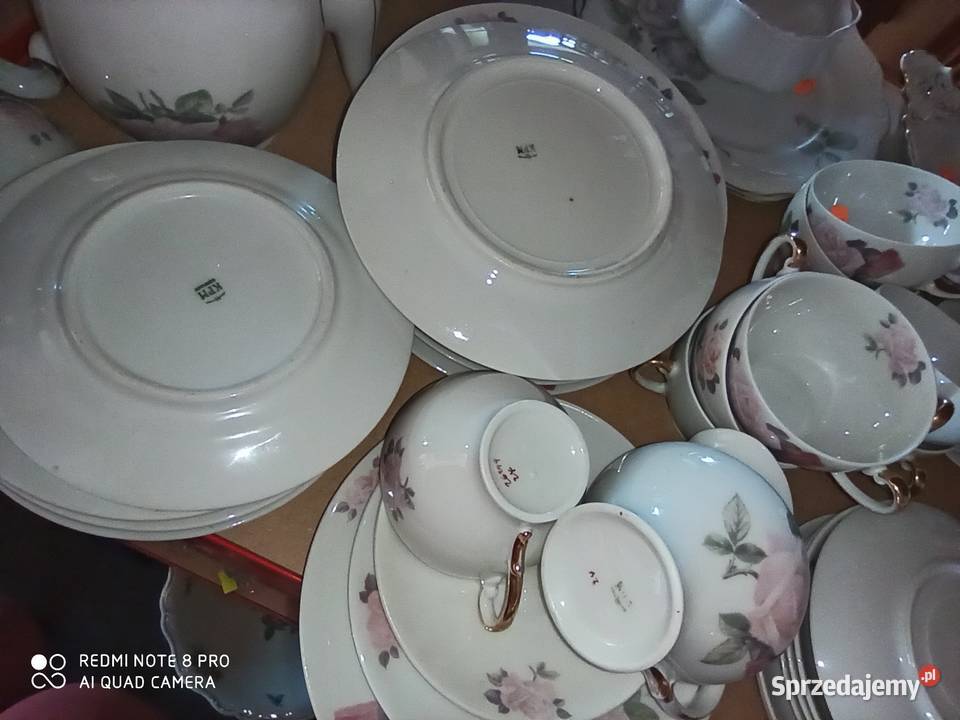 Filiżanka
z dwoma talerzykami KPM Krister
Syg Gdańsk