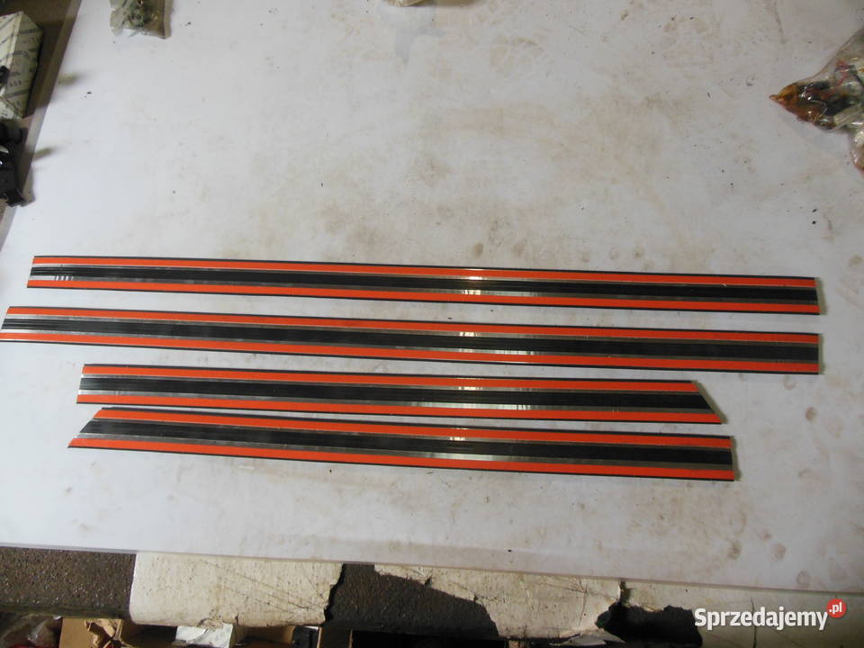 FIAT PUNTO I LISTWY DRZWI NOWE Kozy sprzedam