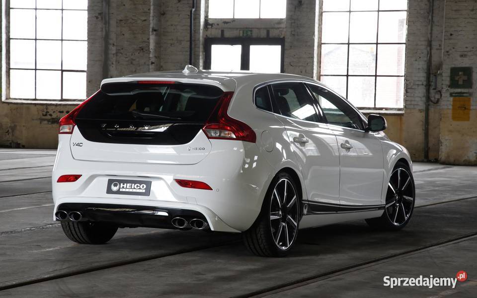 HEICO Volvo V40 pasy dekoracyjne boczne czarne sprzedam