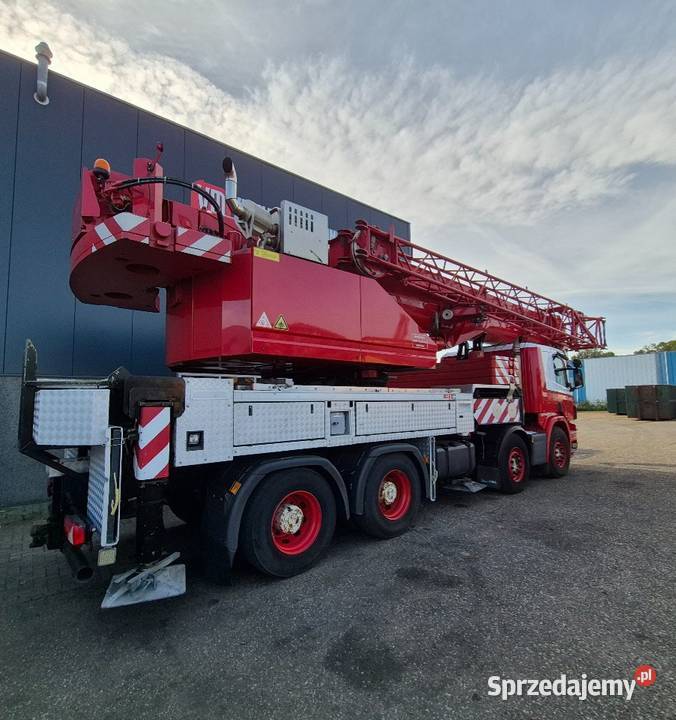 Dzwig samochodowy Tandano kabina sypialna Dźwigi samochodowe